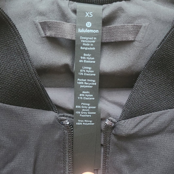 Lululemon Bomber - Picture 2 of 8